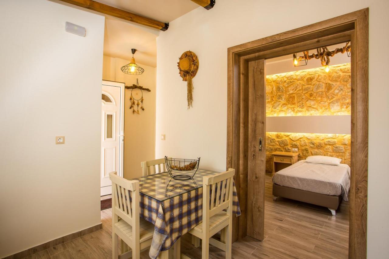 Errik Luxury House Villa ฟาลิรากี ภายนอก รูปภาพ